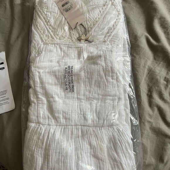 BNWT Laura Ashley white dress - Picture 2 of 2